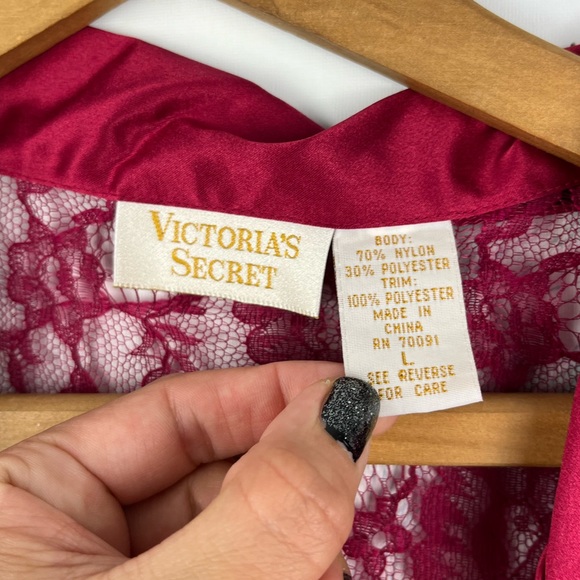 Victoria’s Secret Burgundy Red Lace Short Sleeve Pajama Shirt Button Down Large - Picture 8 of 9